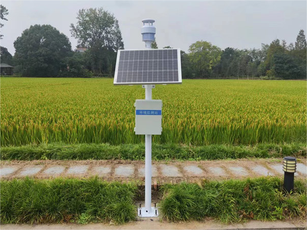 全自動(dòng)氣象站設(shè)備案例實(shí)拍